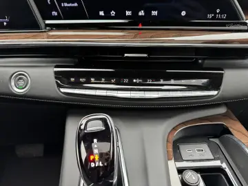 Cadillac Escalade 6.2 V8 Sport Platinum mit LPG