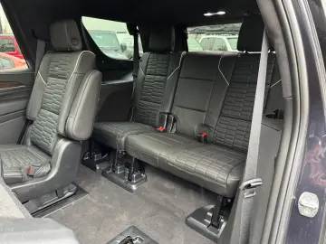 Cadillac Escalade 6.2 V8 Sport Platinum mit LPG