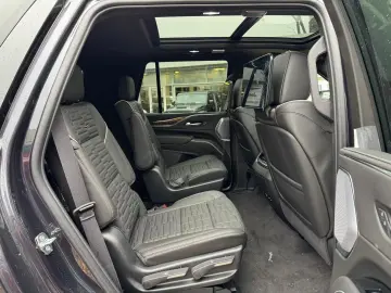 Cadillac Escalade 6.2 V8 Sport Platinum mit LPG
