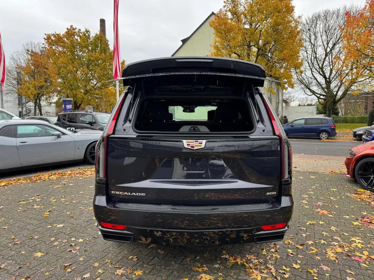 Cadillac Escalade 6.2 V8 Sport Platinum mit LPG