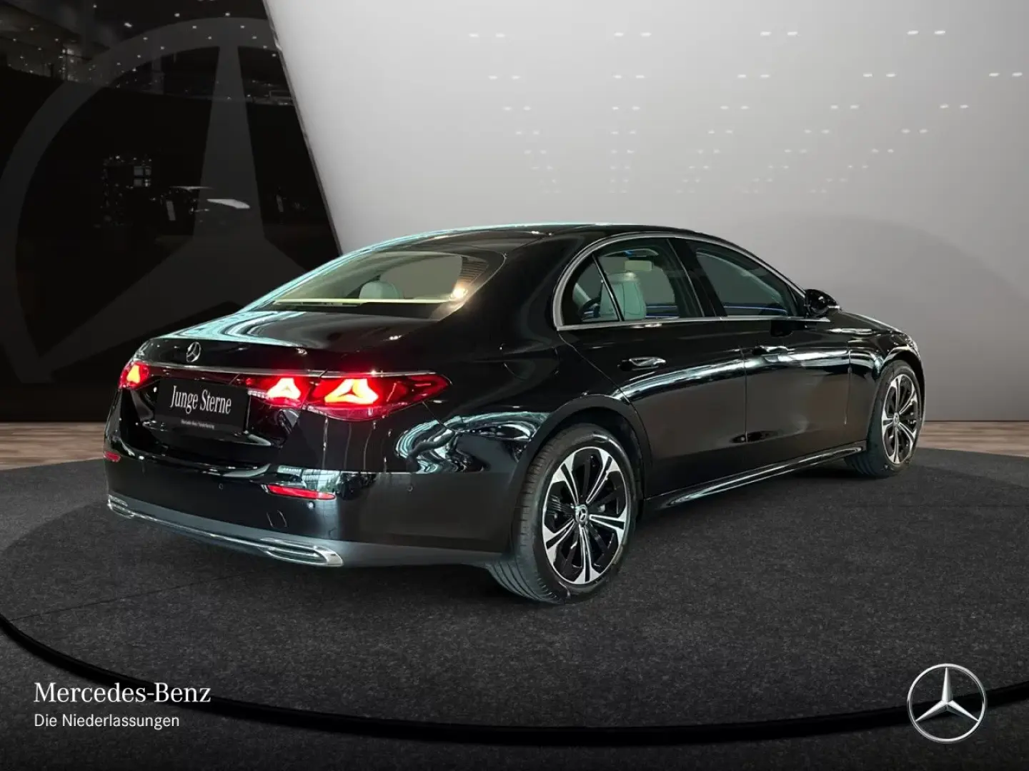 E 300 e Avantgarde Advanced/LED/DISTRONIC/MBUX/