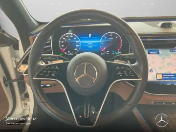 E 220 d Avantgarde Adv./SUPER/LED/360/DISTR/18