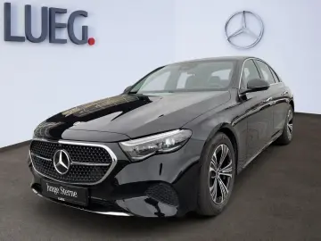 E 220 d AVANTGARDE-ADVANCED AHK LENKRADHZG 360