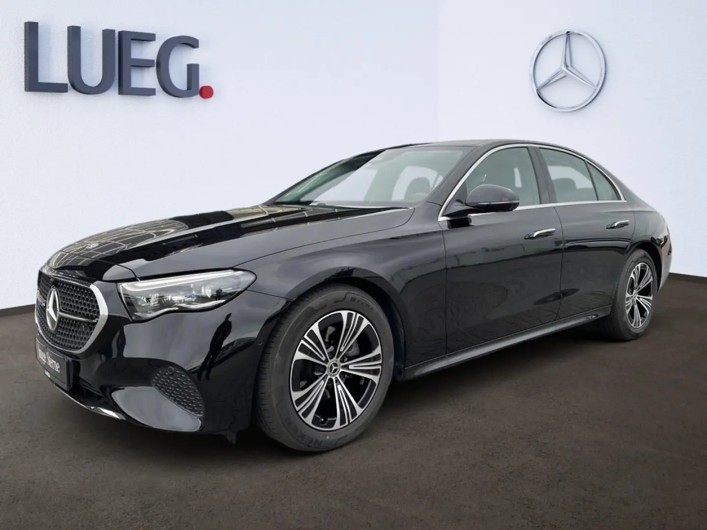 E 220 d AVANTGARDE-ADVANCED+AHK+LENKRADHZG+360°