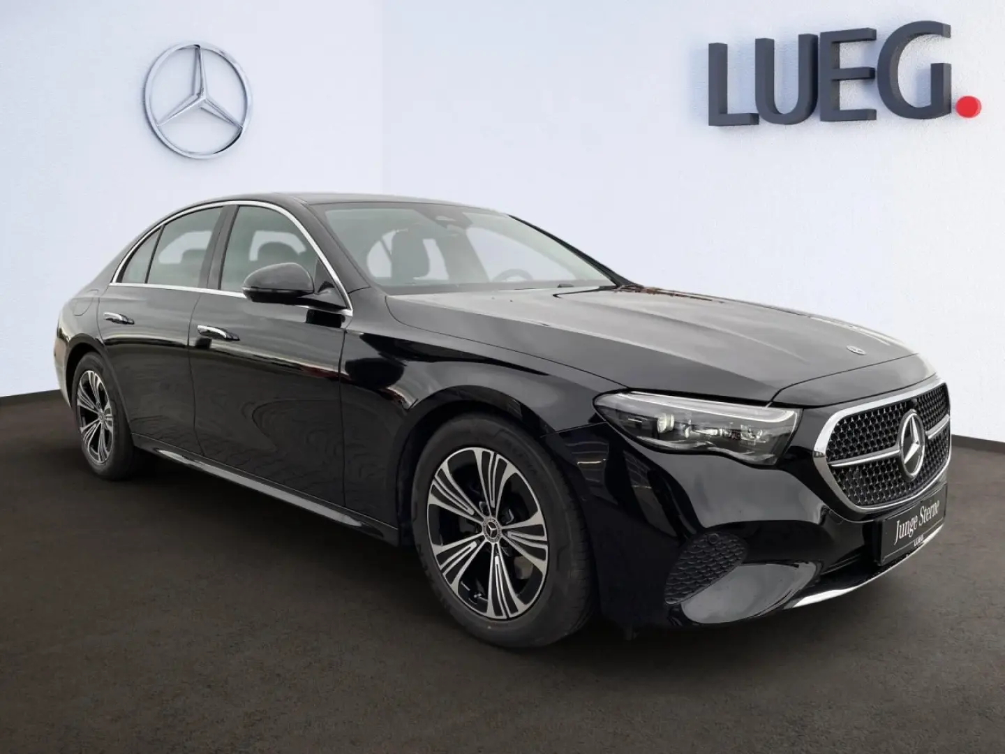 E 220 d AVANTGARDE-ADVANCED+AHK+LENKRADHZG+360°