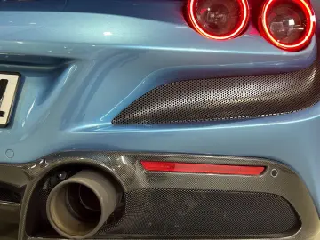 F8 Tributo Azzurro California Atelier Carbon