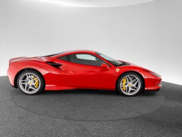 F8 FERRARI SINGEN