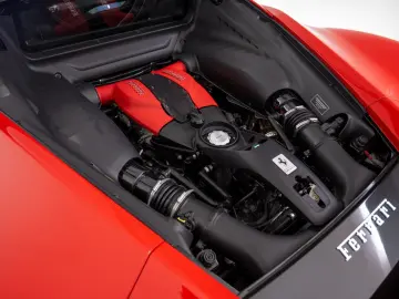 F8 FERRARI SINGEN