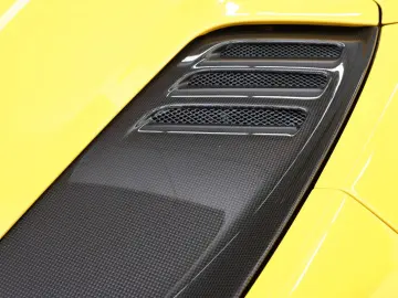 F8 SPIDER/CARBON/RACING SEATS/LIFT/PASSANGER DIS