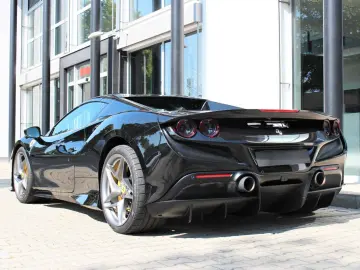 F8 Spider / RACINGSEATS / LIFT / GARANTIE/ 360