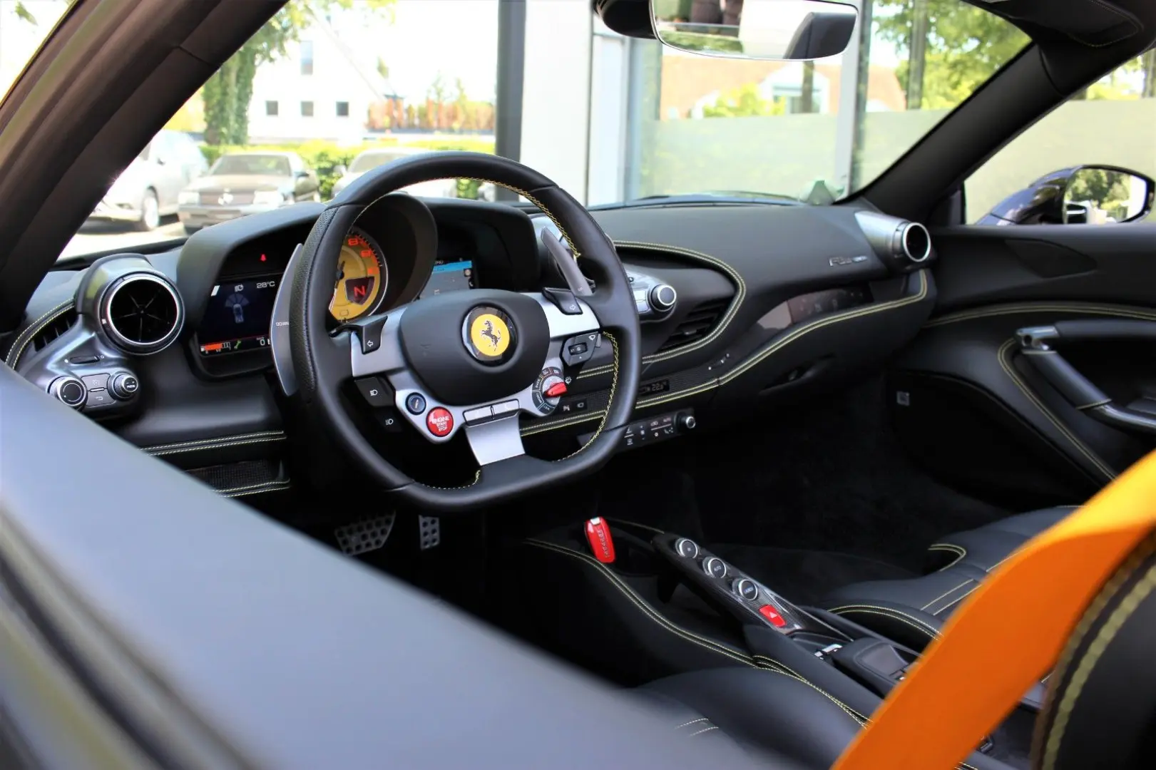 F8 Spider / RACINGSEATS / LIFT / GARANTIE/ 360
