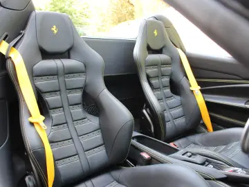 F8 Spider / RACINGSEATS / LIFT / GARANTIE/ 360