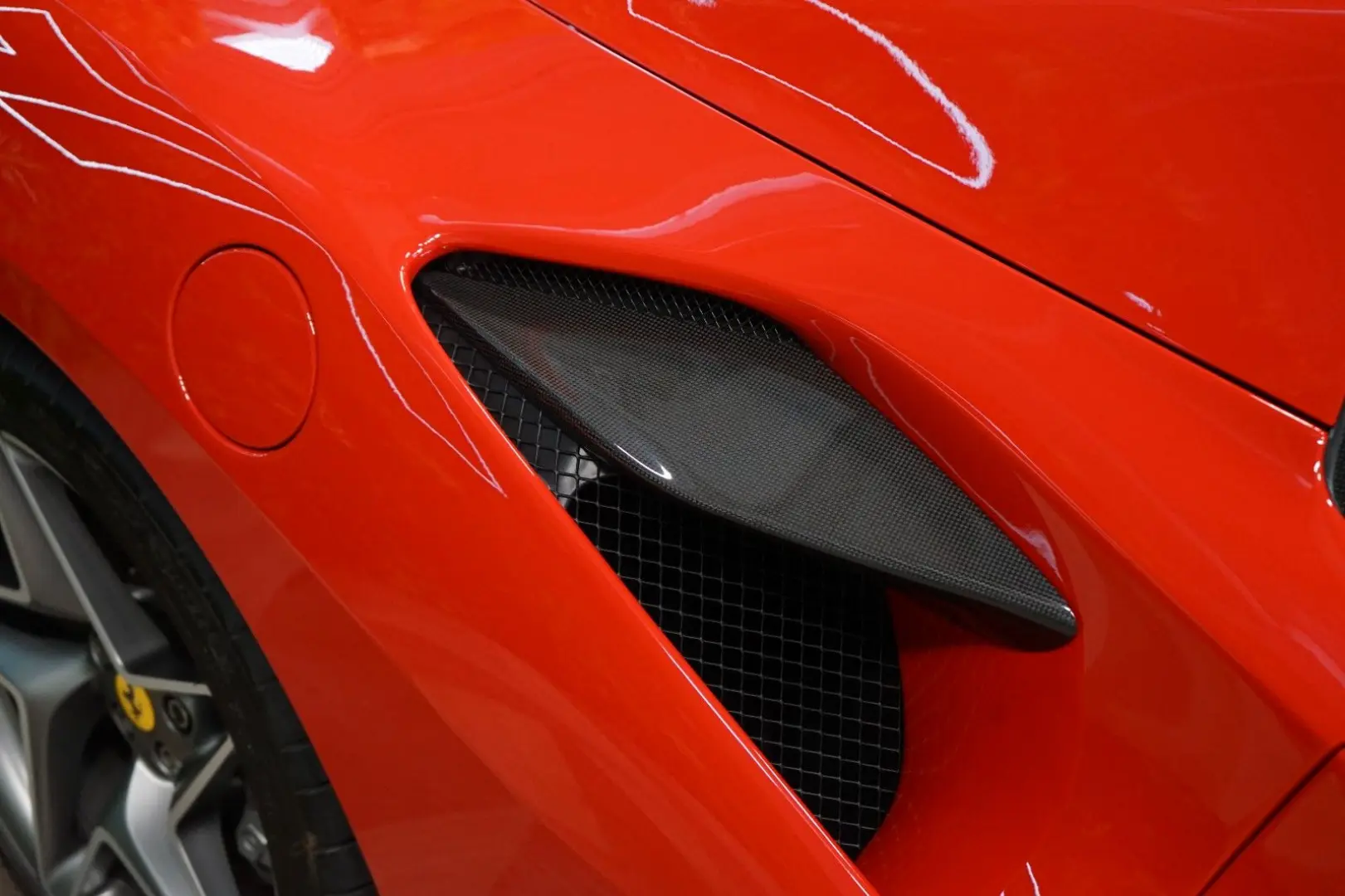 F8*SPIDER*LIFT*CARBON*WARRANTY*293.306€ NETTO