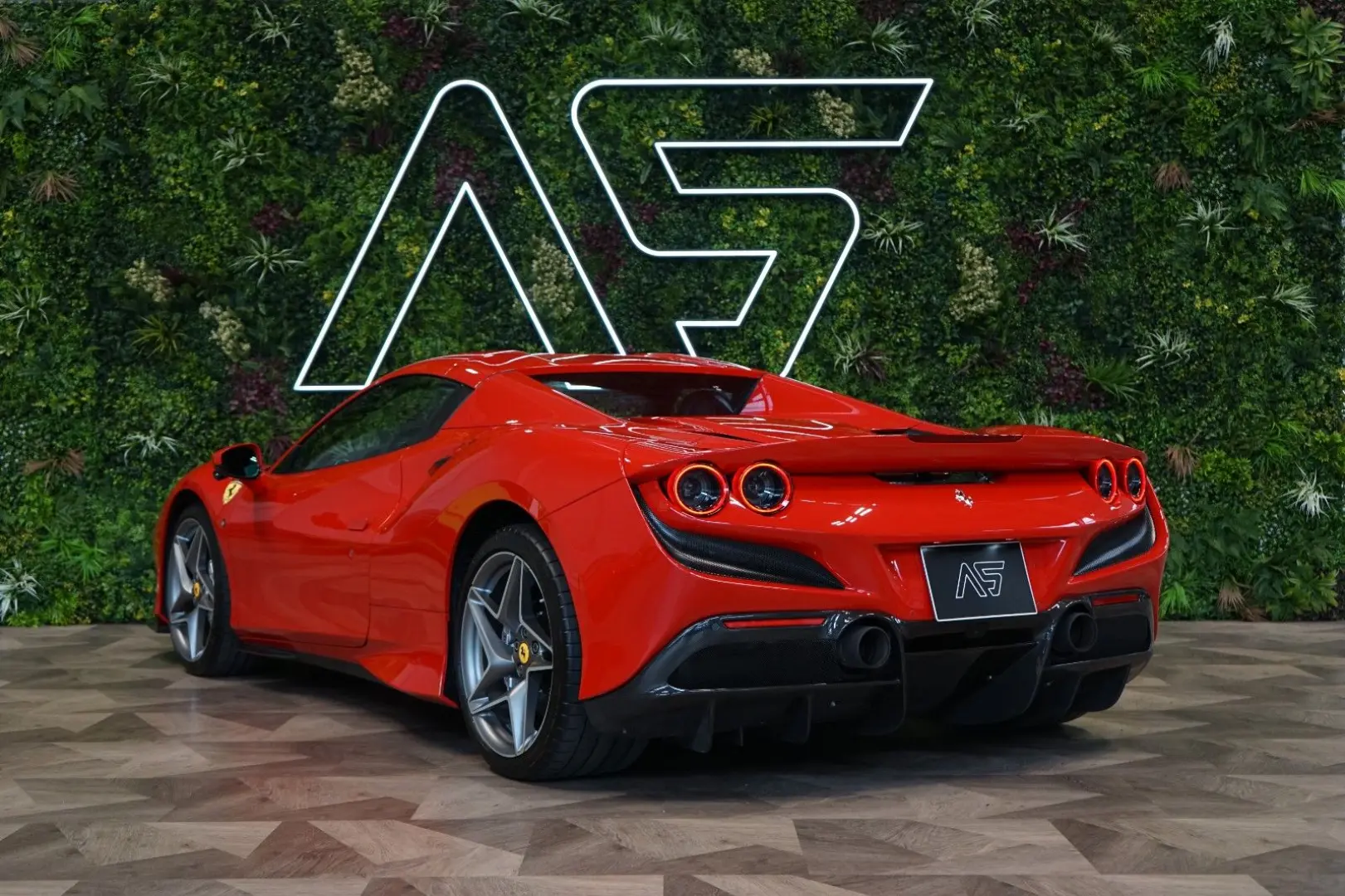 F8*SPIDER*LIFT*CARBON*WARRANTY*293.306€ NETTO