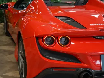 F8*SPIDER*LIFT*CARBON*WARRANTY*293.306€ NETTO