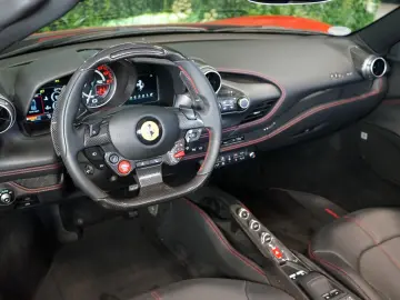 F8*SPIDER*LIFT*CARBON*WARRANTY*293.306€ NETTO