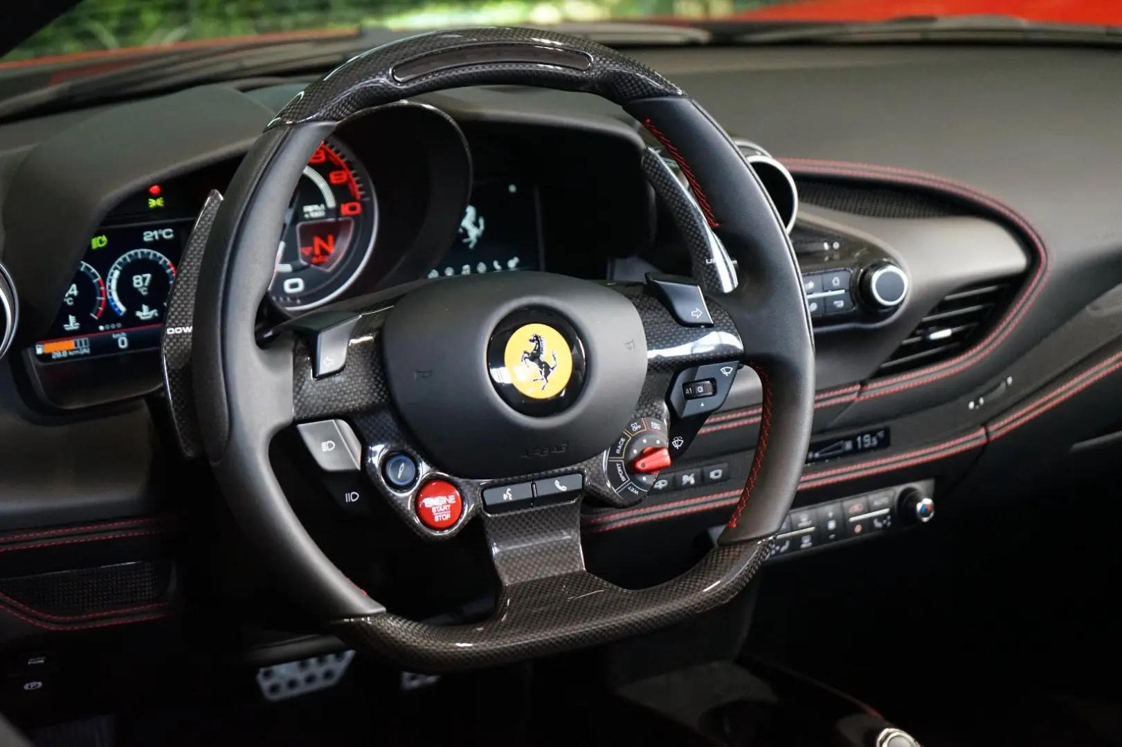 F8*SPIDER*LIFT*CARBON*WARRANTY*293.306€ NETTO