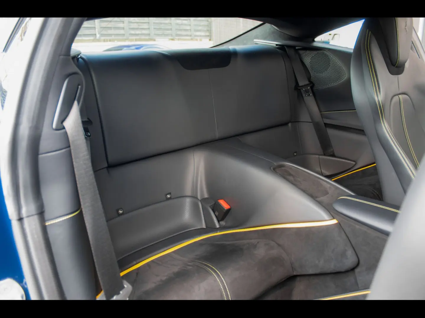 Roma °BLU SCOZIA°SPEC°CARBON°DISP°LEDS°XPEL