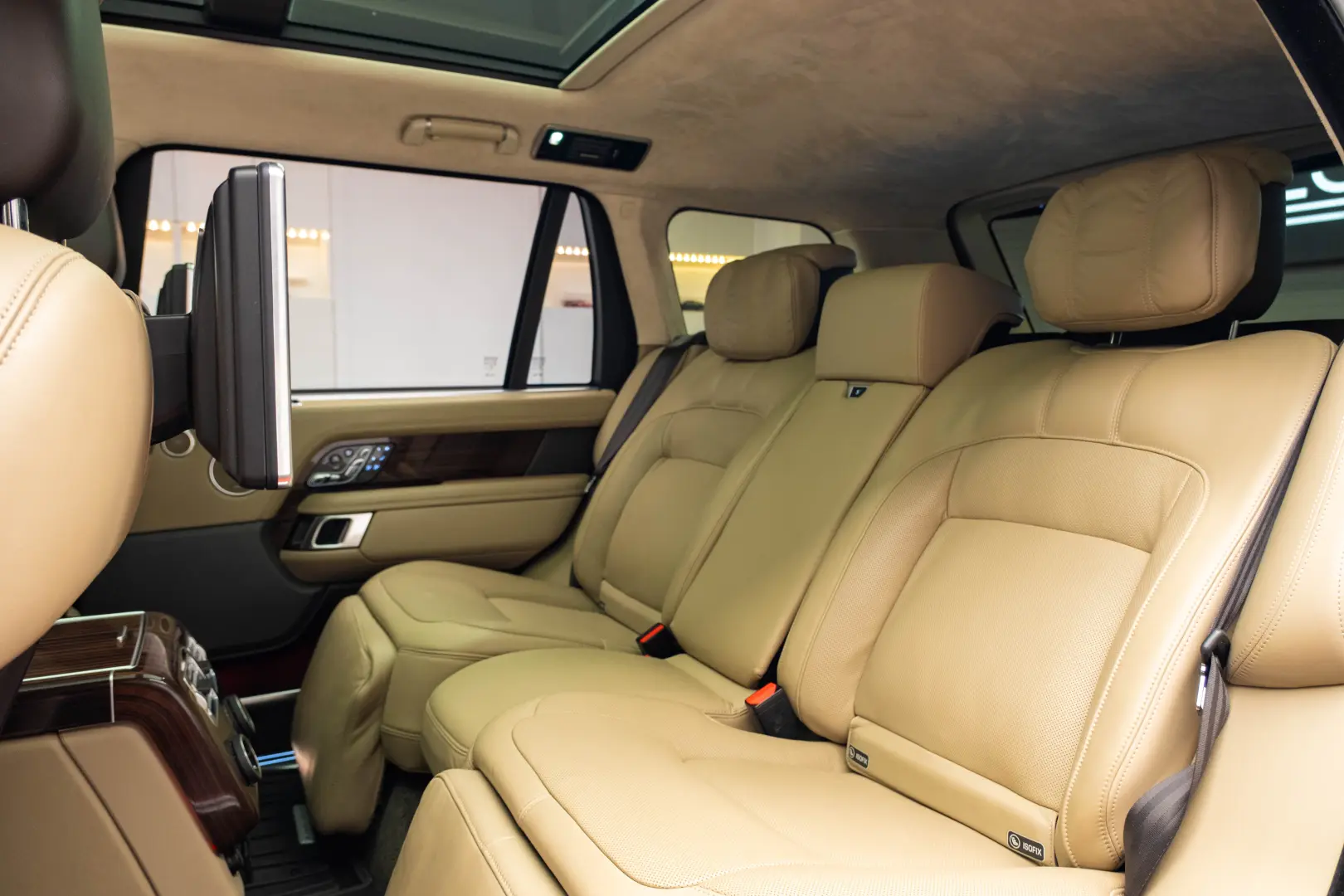 Range Rover 3L diesel Long Autobiography