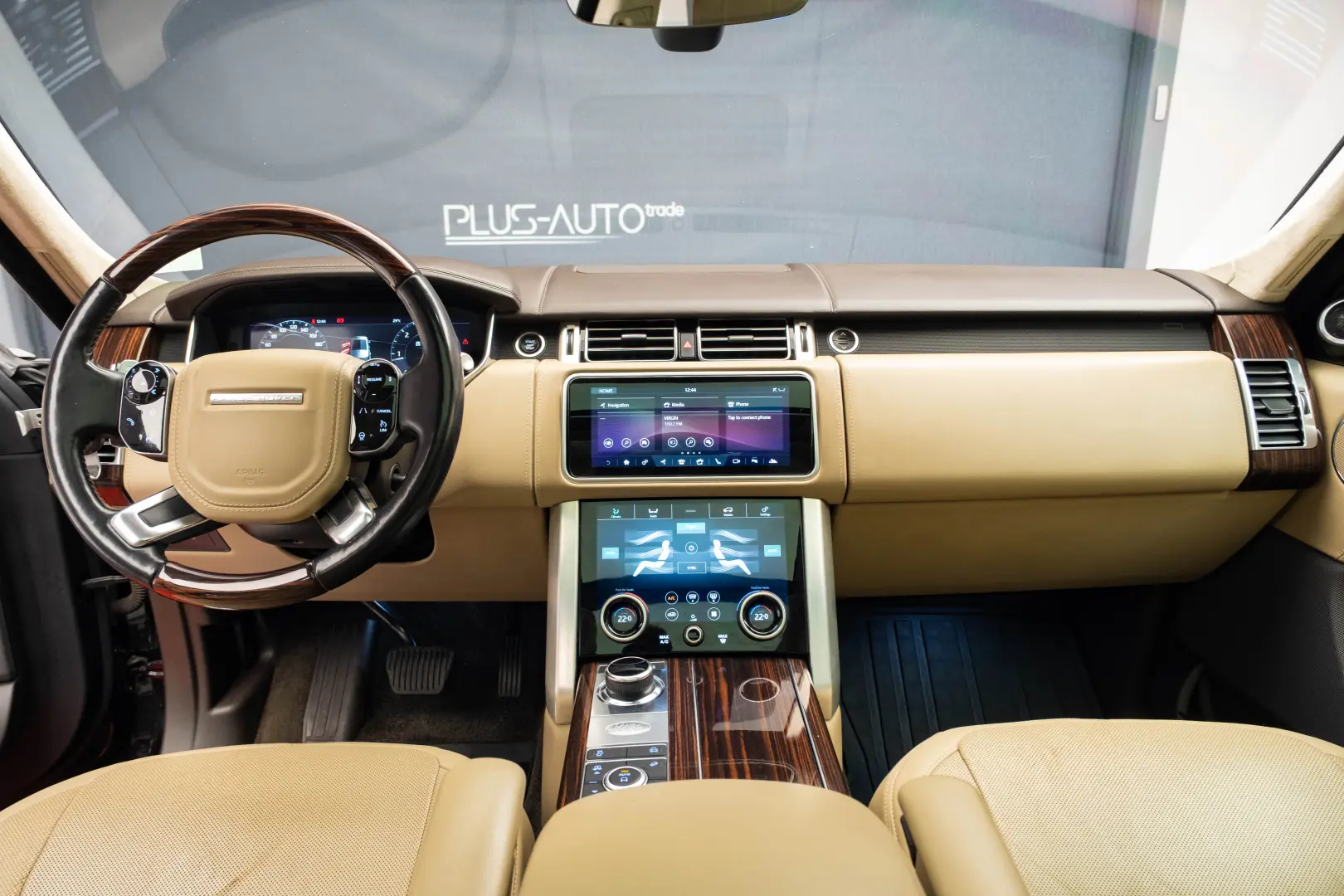 Range Rover 3L diesel Long Autobiography
