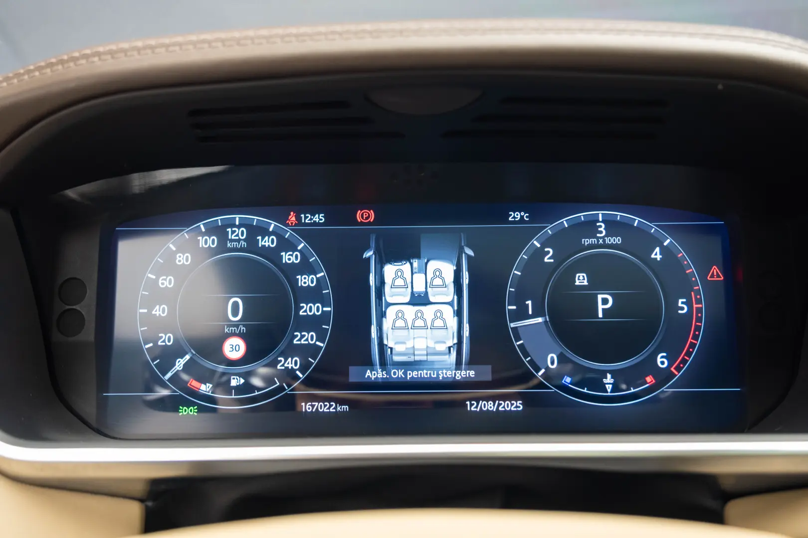 Range Rover 3L diesel Long Autobiography