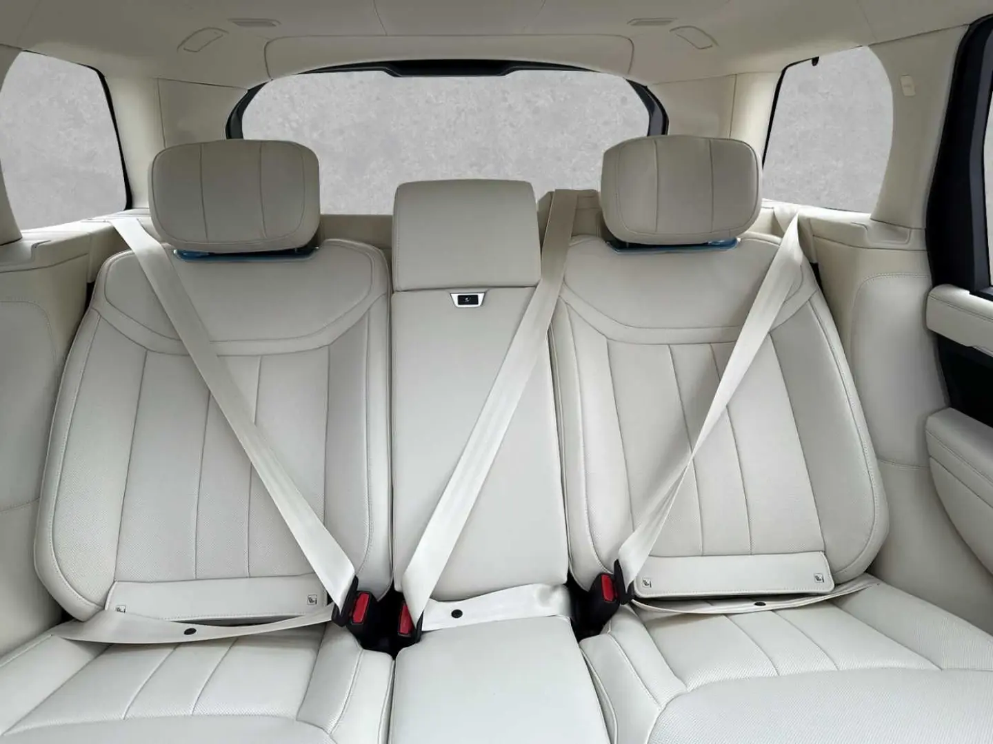 Range Rover LWB P530 Autobiography