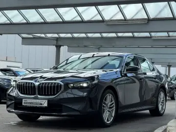 520i Limousine AHK ACC AdaptLED RFKKomfZug