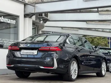 520i Limousine AHK/ACC/AdaptLED/RFKKomfZug