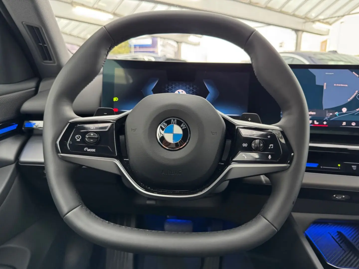 520i Limousine AHK/ACC/AdaptLED/RFKKomfZug