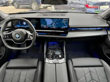 520i Limousine AHK/ACC/AdaptLED/RFKKomfZug