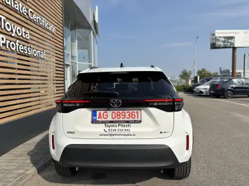 Yaris Cross 1.5 HEV FWD Dynamic 116 CP