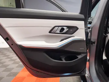 BMW M3 xDrive Competition H&K Carbon