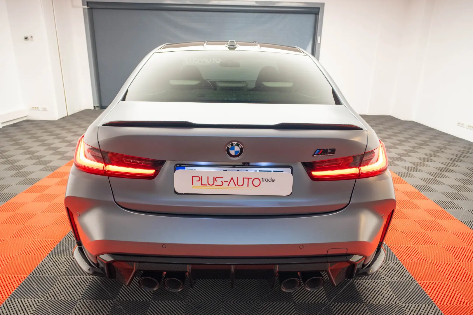 BMW M3 xDrive Competition H&K Carbon