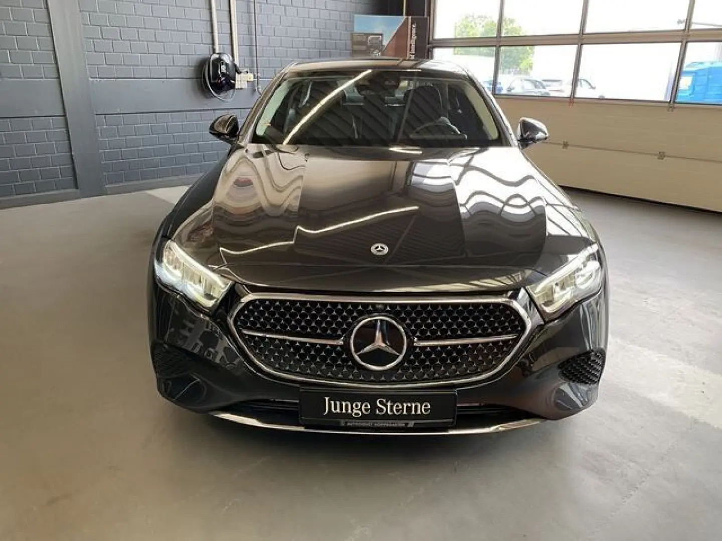 E 200 Avantgarde Distronic LED MBUX Sitzheizung