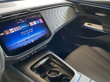 E 200 Avantgarde Distronic LED MBUX Sitzheizung