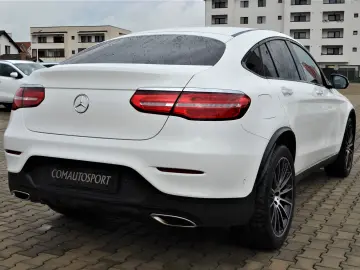 MERCEDES-BENZ GLC 300 COUPE 4MATIC AMG
