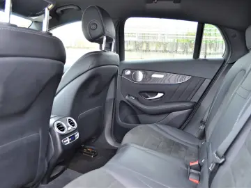 MERCEDES-BENZ GLC 300 COUPE 4MATIC AMG
