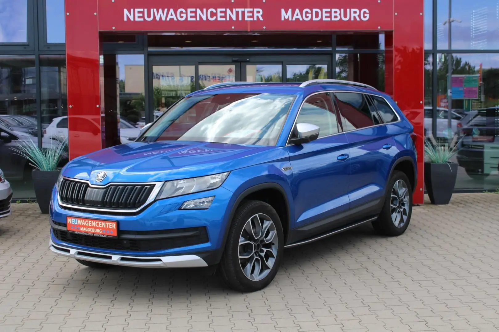 Kodiaq 2.0 TDI Scout *4x4*ST.HZG*NAVI*AHK*4xSHZ*