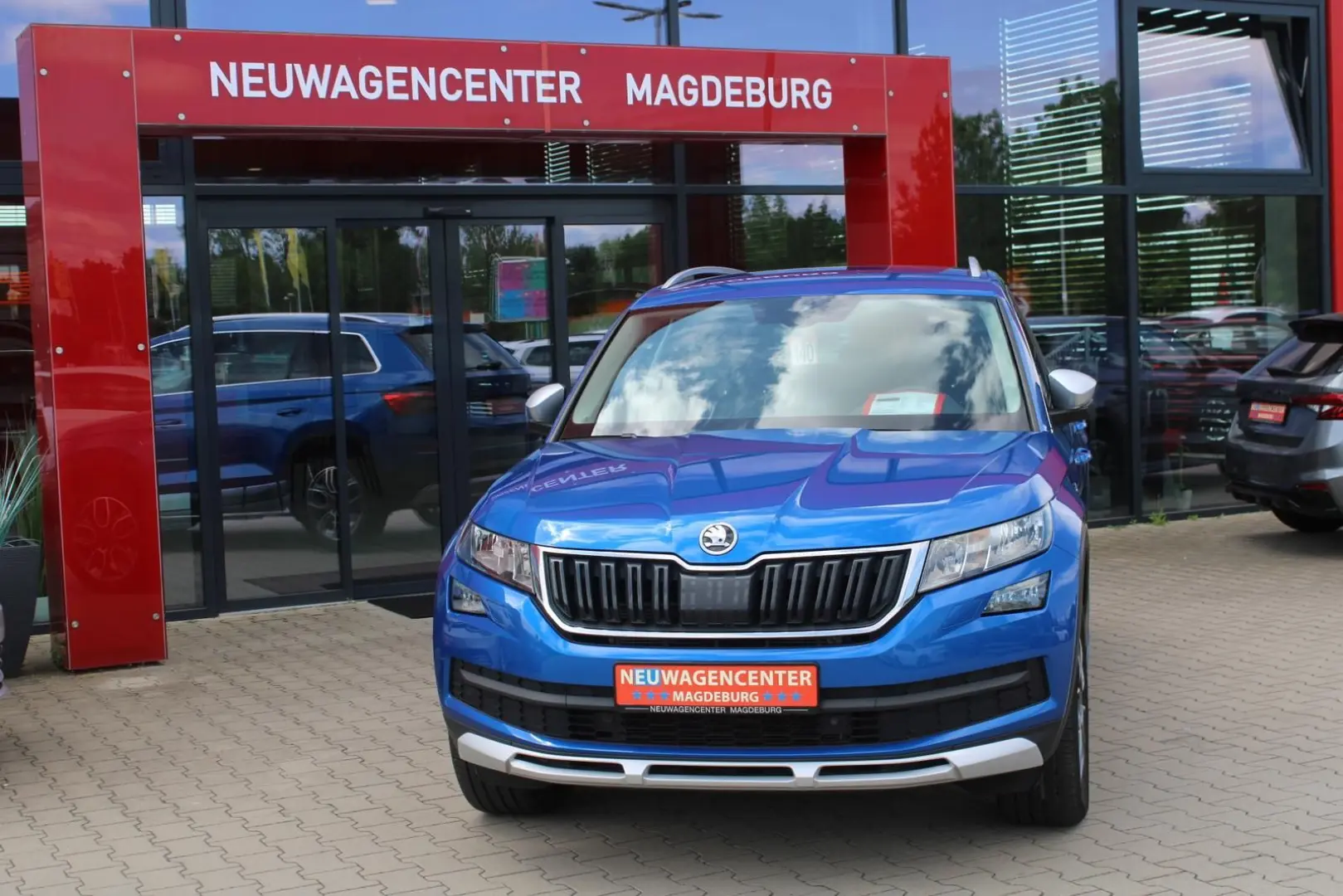 Kodiaq 2.0 TDI Scout *4x4*ST.HZG*NAVI*AHK*4xSHZ*