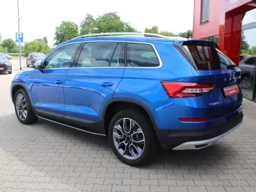 Kodiaq 2.0 TDI Scout *4x4*ST.HZG*NAVI*AHK*4xSHZ*