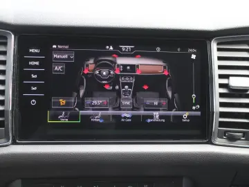 Kodiaq 2.0 TDI Scout *4x4*ST.HZG*NAVI*AHK*4xSHZ*