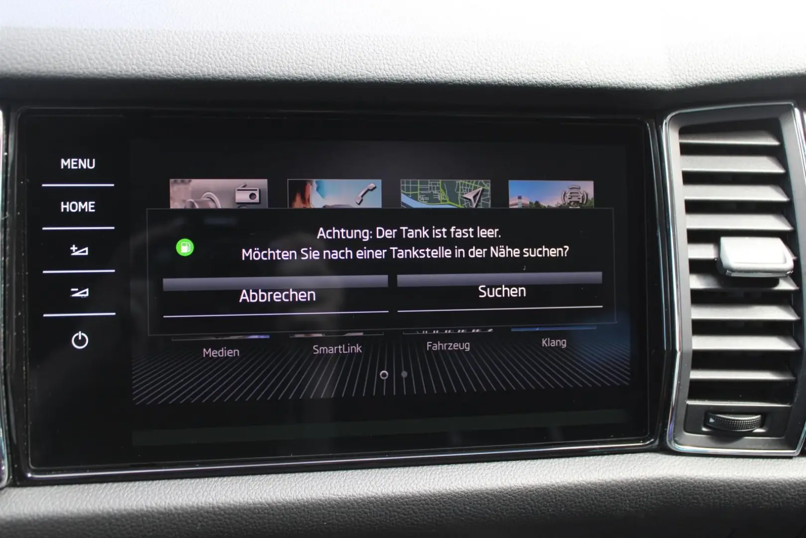 Kodiaq 2.0 TDI Scout *4x4*ST.HZG*NAVI*AHK*4xSHZ*
