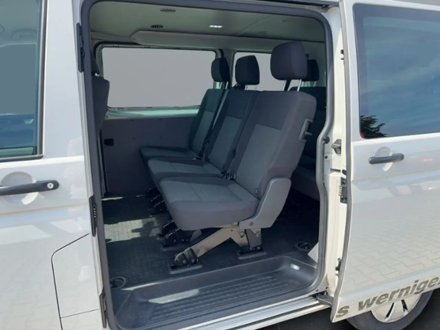 T6.1 Transporter Kombi 2.0 TDI KR DSG, Klima, LE