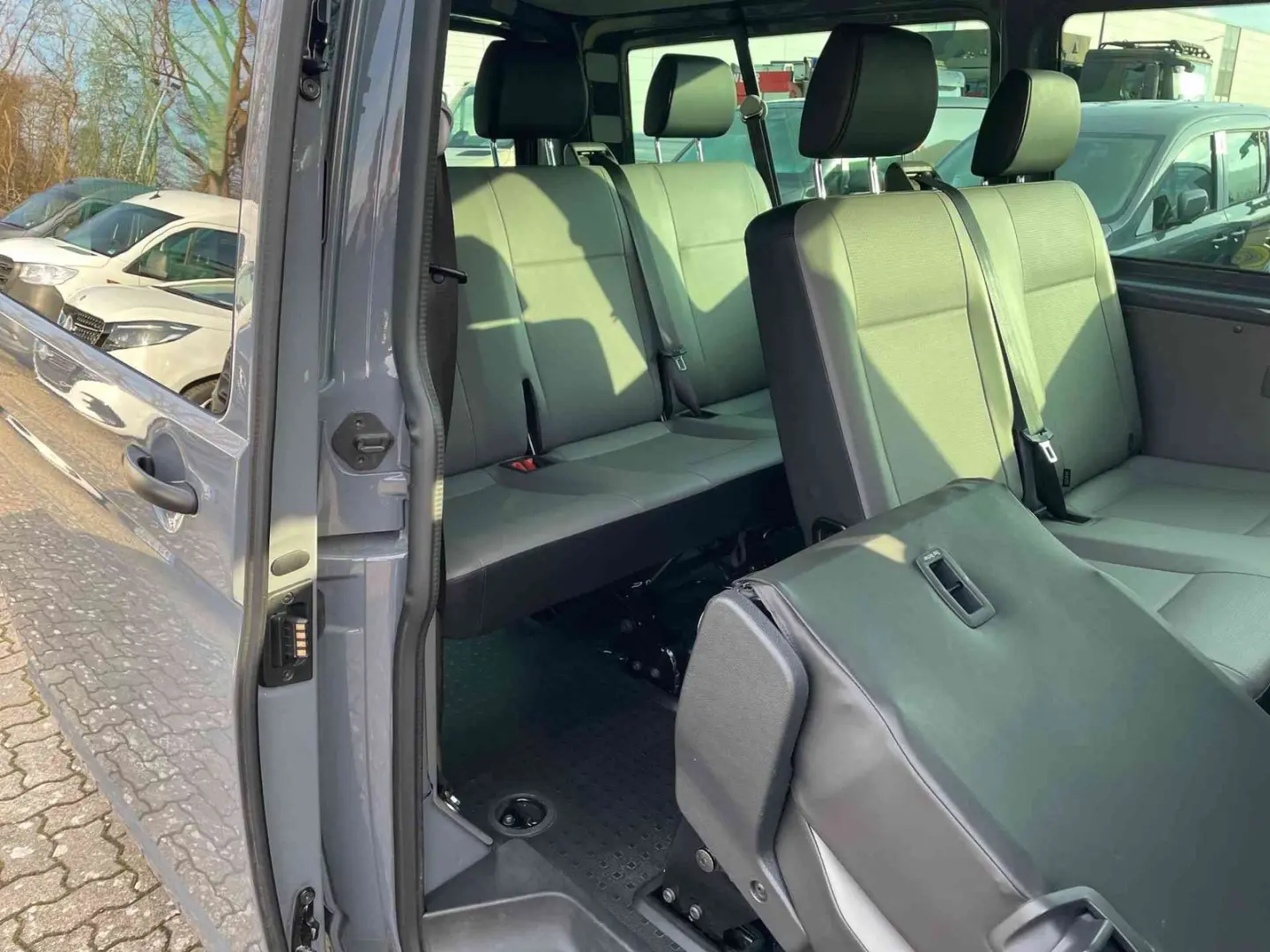 T6 Kombi 2.0 TDI Kombi Lang Tempomat*Klima*9-Sit