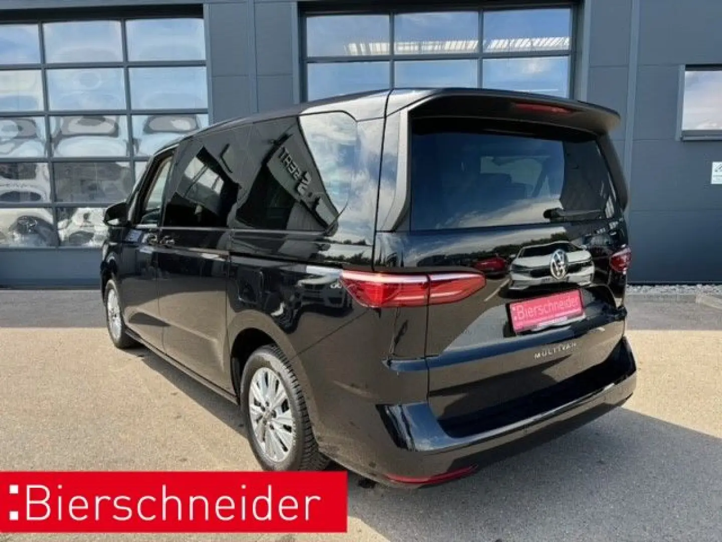 T7 Multivan LÜ 2.0 TDI DSG Life 7-S. VIS-A-VIS N