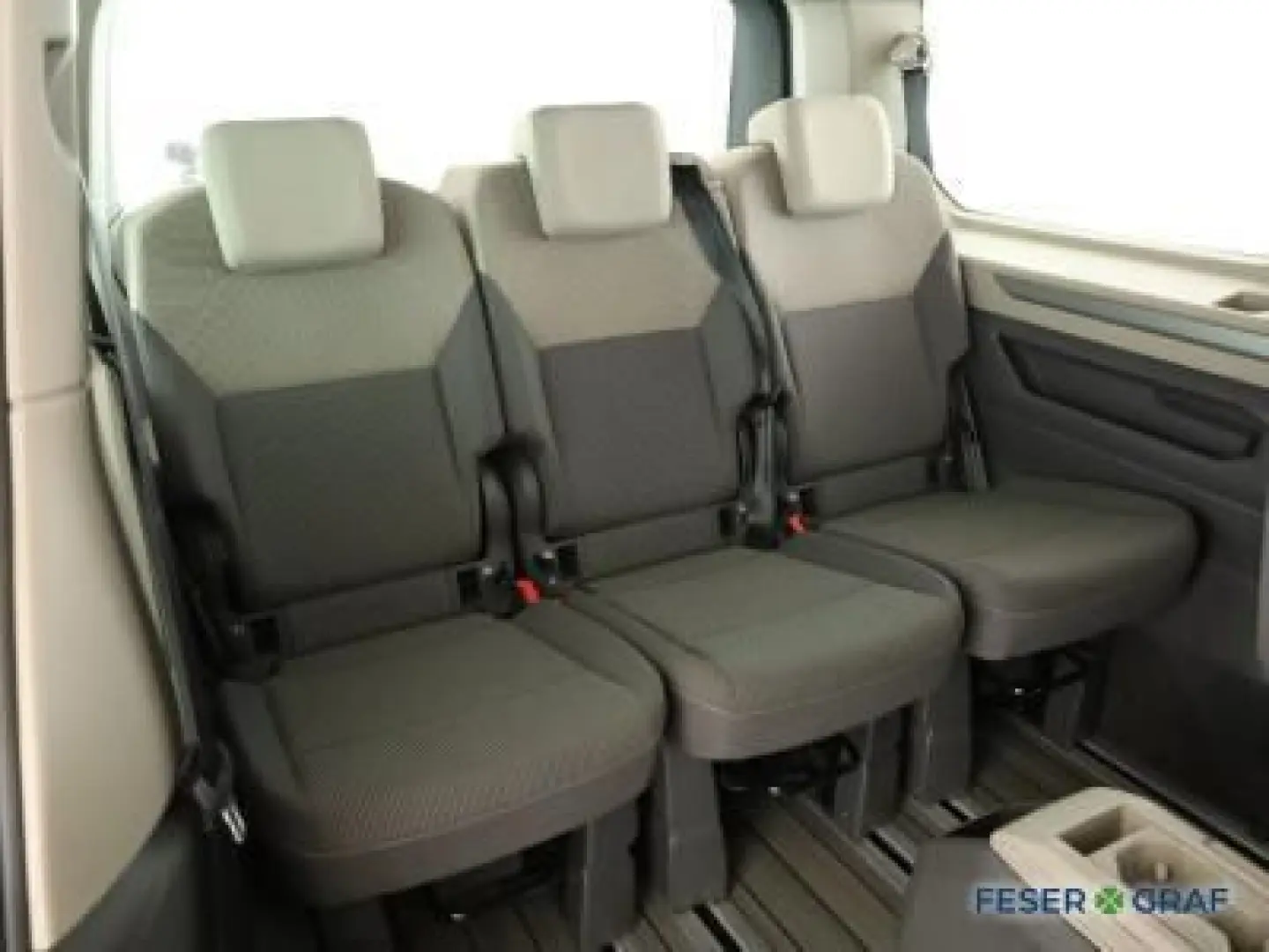 T7 Multivan 2.0TDI Life lang DSG 7Sitze AHK LED