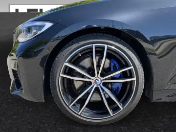 M340d xDrive Limousine Head-Up HK HiFi DAB WLAN