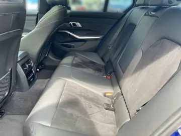 M340d xDrive Limousine
