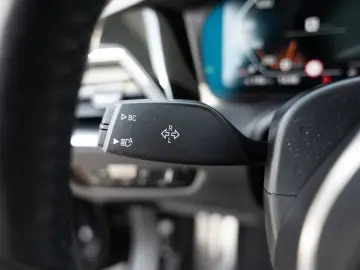 M340d xDrive ACC HUD LASER STANDHZ NAVI KEYLESS