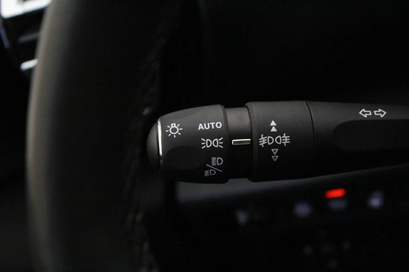 Citroen C4 1.2 Benzina 131CP Automata 2021 Euro 6